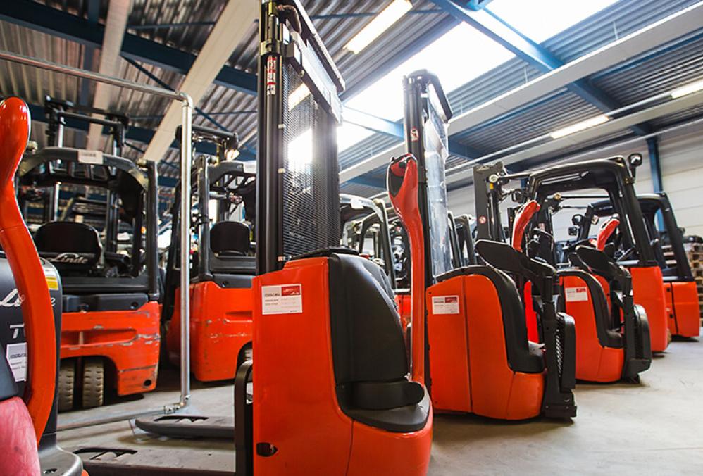 Linde-magazijntruck-heftruck-verhuur