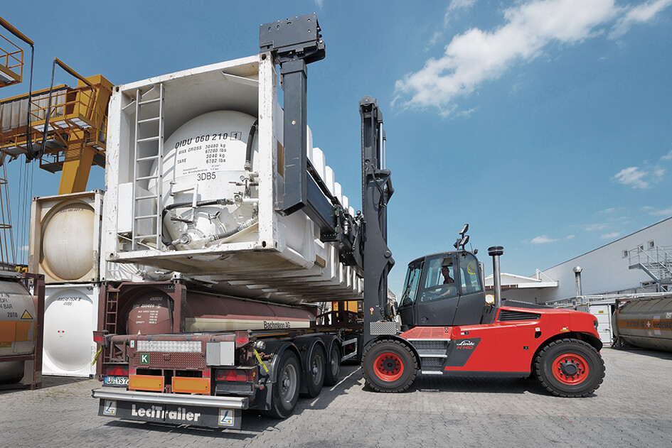 Linde thermische IC heftruck H100 H180 D stapelen container op vrachtwagen haven