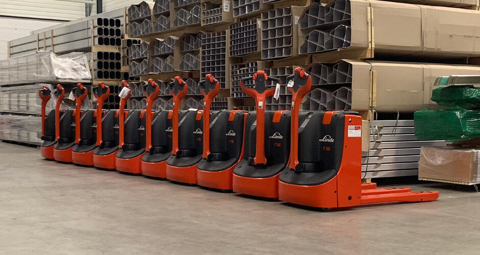 10 nieuwe Linde elektrische pallettrucks voor Melis Logistics