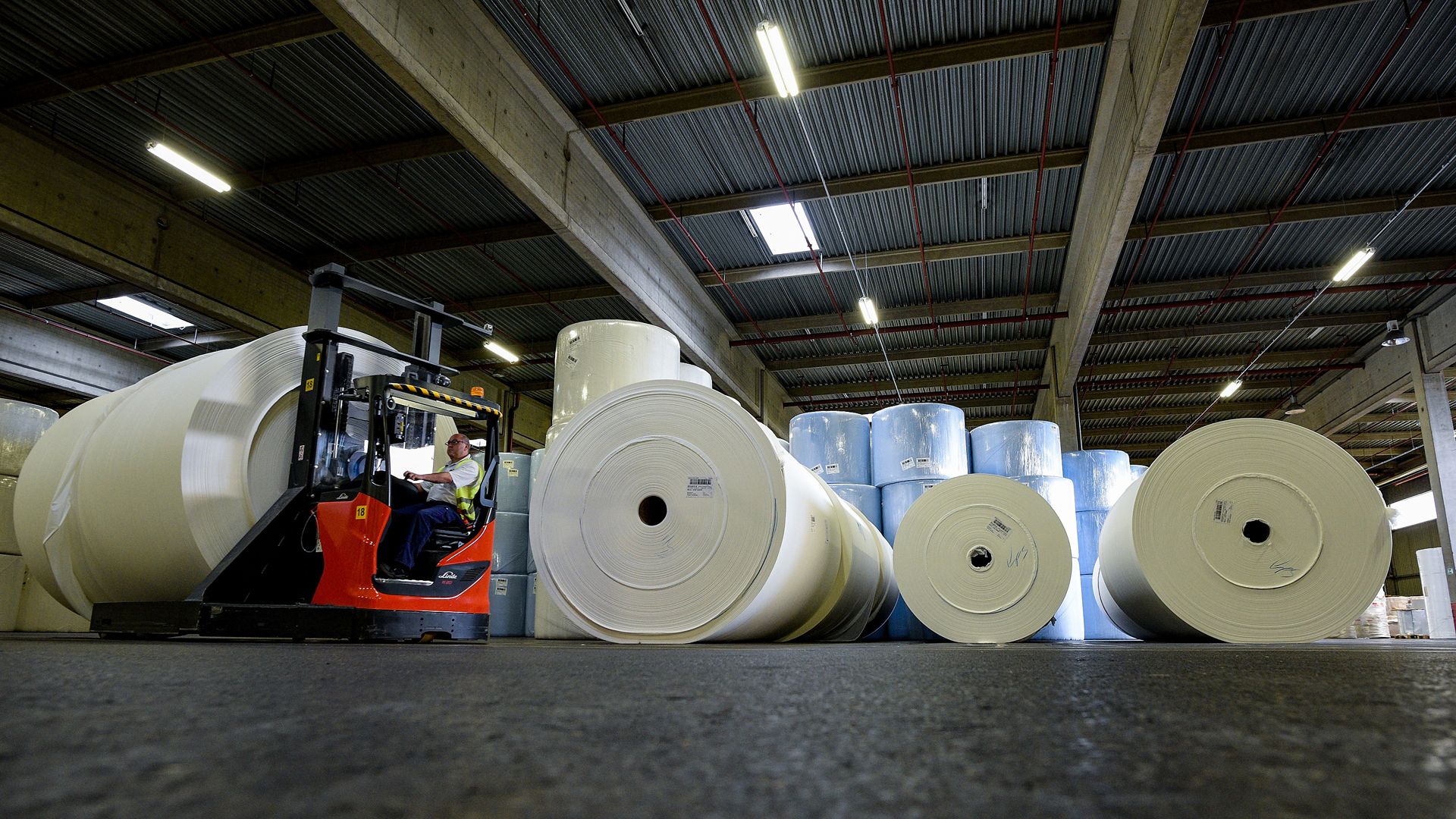 R20 papierindustrie verplaatst rollen papier