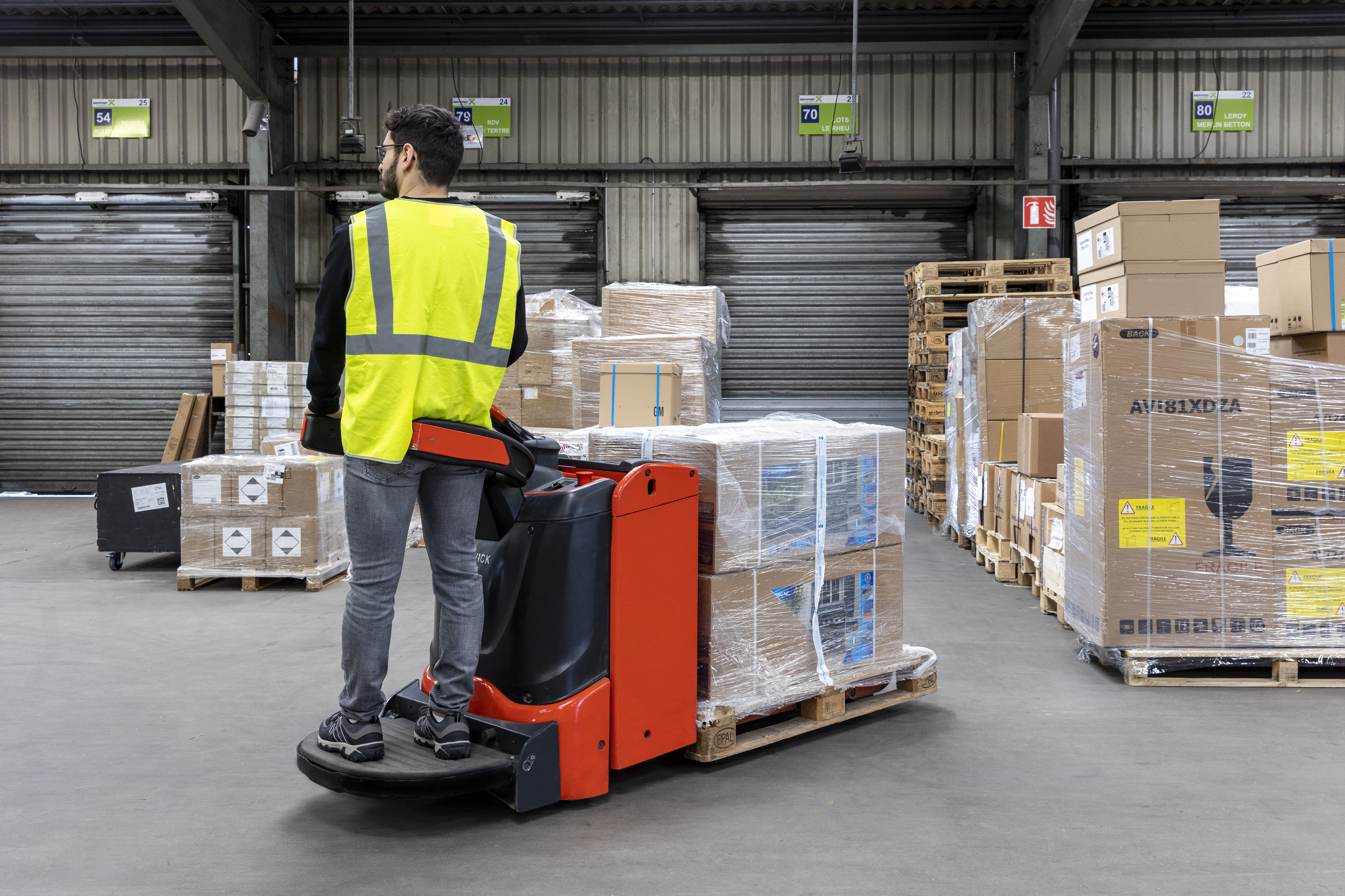 Linde T20 P elektrische pallettruck zijsteun