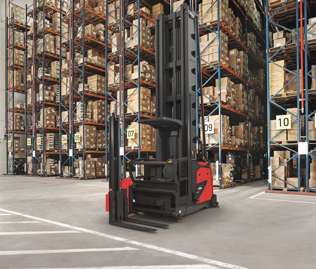 VNA LInde K-matic automated guided vehicle