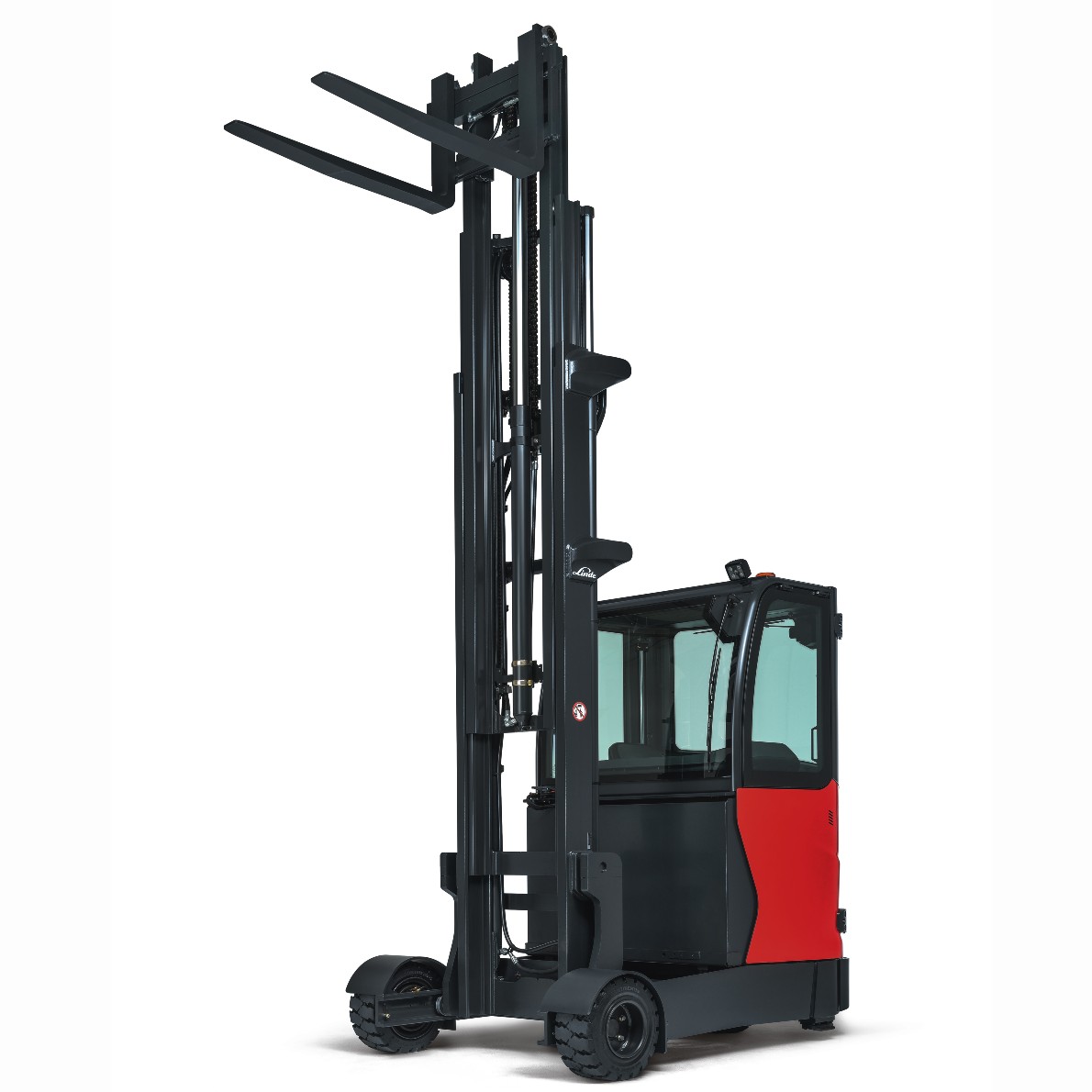 Linde R20 G reachtruck met waterdichte cabine
