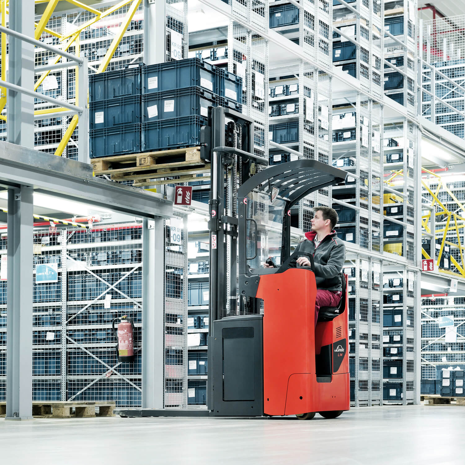 Linde stapelaar L14 L16 R in fabriek